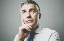 Faut-il faire confiance à un conseiller libéral ?