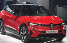 Voiture renault (© Tobias SCHWARZ-AFP)