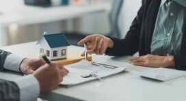 Devons-nous vendre nos parts de SCPI?