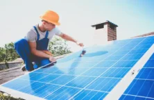 Photovoltaïque : le surplus d’électricité vaut moins cher