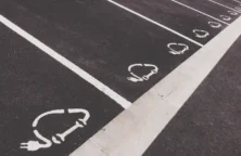 Voitures électriques: le bonus sera strictement limité à 690 millions d&rsquo;euros