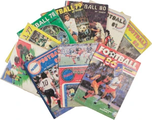 440 euros Collection d’albums complets du “Championnats de France” de 1976 à 1986