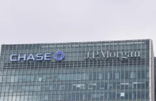 Le CEO de JPMorgan Chase plus pessimiste que ses pairs sur les risques d&rsquo;une correction boursière majeure